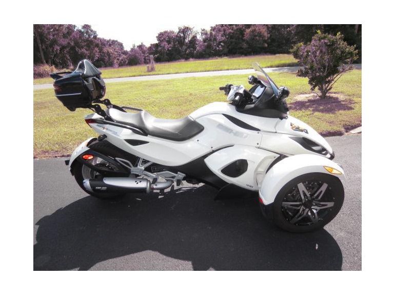 2010 can-am spyder rs-s se5 