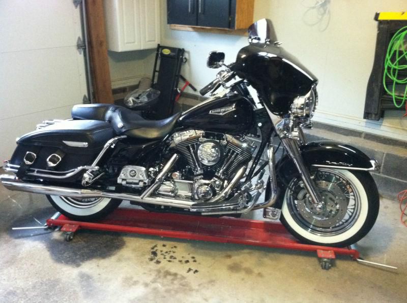 2001 Harley Davidson Road King Classic 4k miles removable fairing tour pack