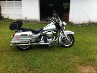 2006 Harley Davidson FLHPI Road King Police Edition with ABS