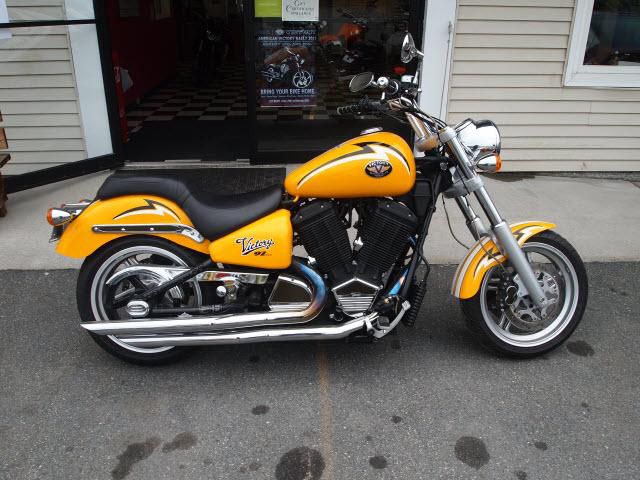 Used 2001 Victory Sport Cruiser for sale.