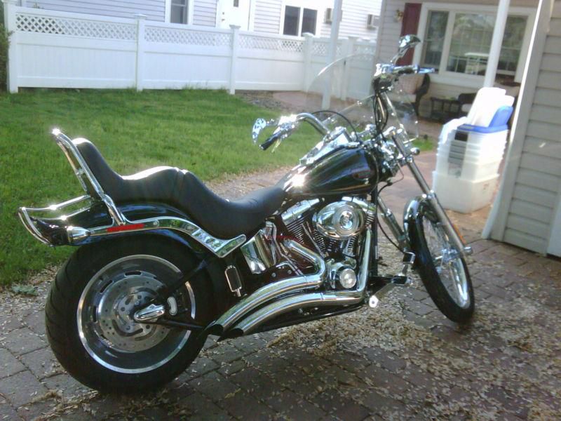 2007 Harley Davidson Custom Softail Low Miles Garage Kept
