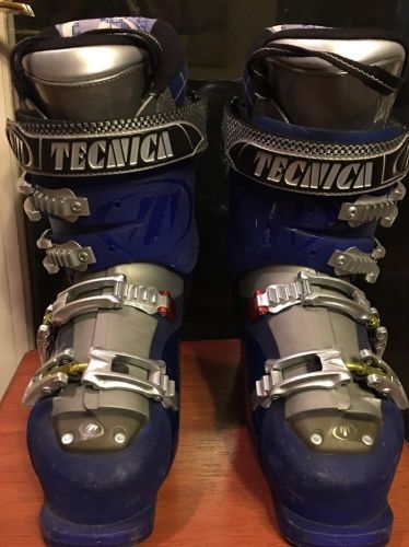 Tecnica ski boots womens vento 8 size 25.5