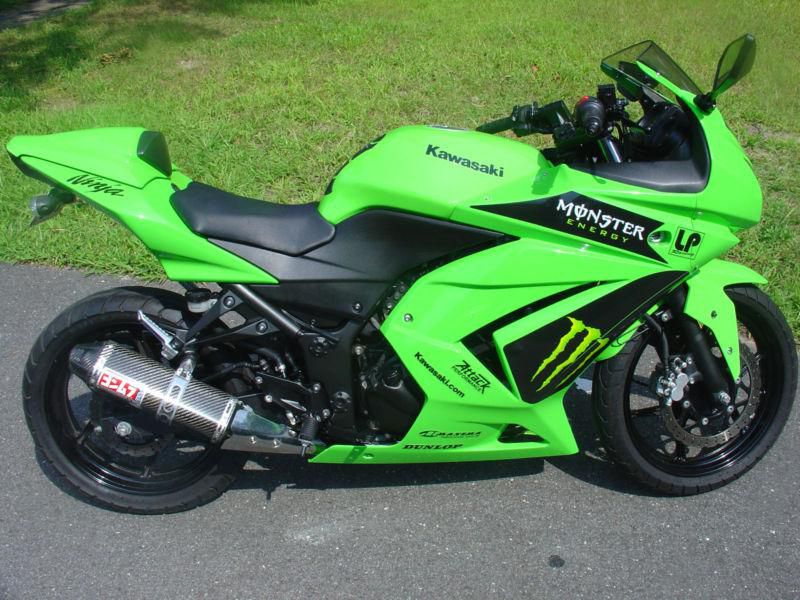 2008 kawasaki ninja 250 r  lime green w/ monster gfx new flarings and exhaust