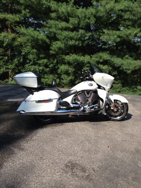 2012 Victory Cross Country Tour not Harley Ultra