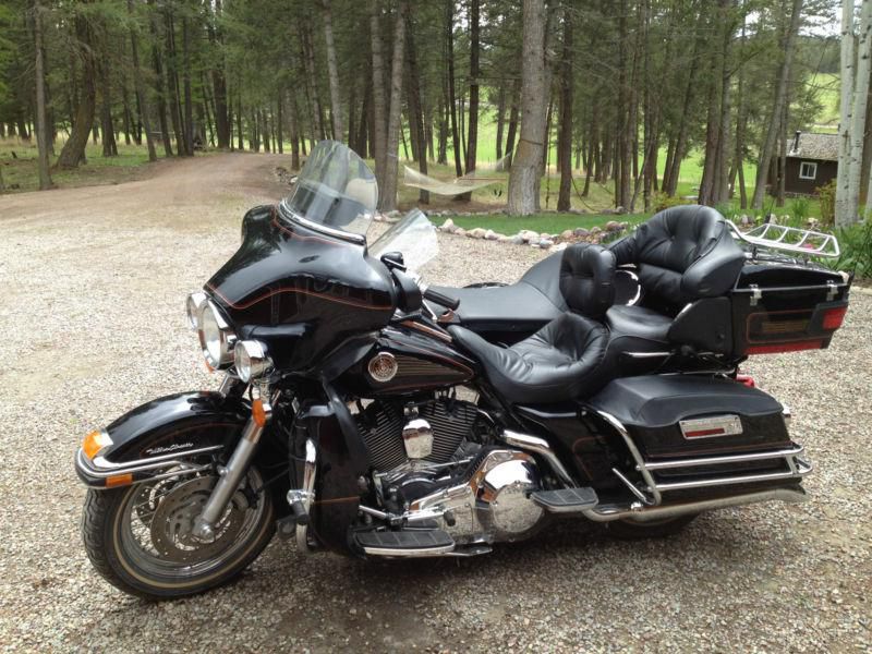 Harley Davidson Ultra Classic with matching Ultra Side Car 2000 LOW MILES