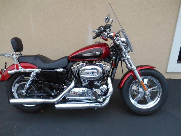 2012 Harley Davidson Sportster 1200 Custom