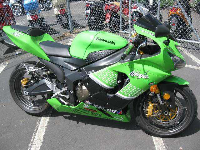 2006 kawasaki ninja zx-6r  sportbike 