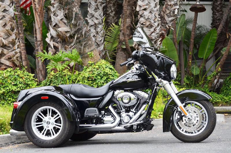 2010 Harley-Davidson FLHXXX - Street Glide Trike Trike 
