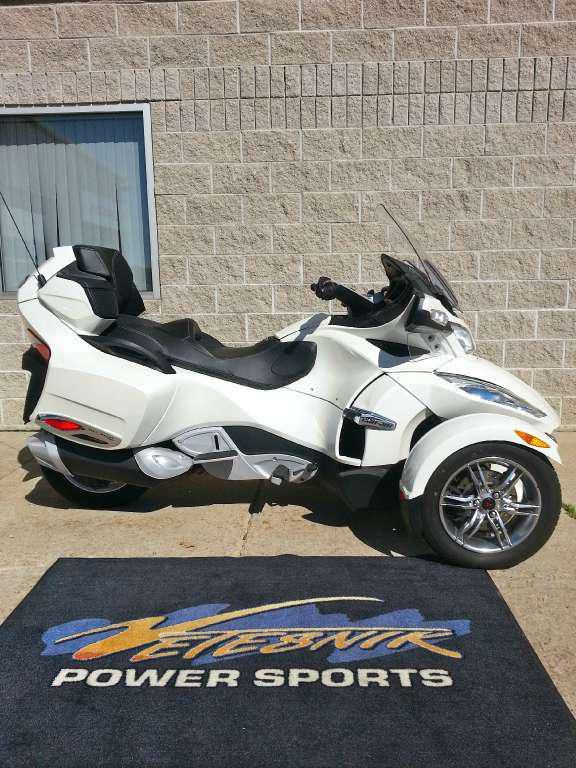2011 Can-Am Spyder RT Limited Touring 