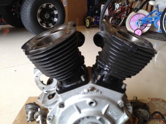 Harley ul flathead 1944 motor