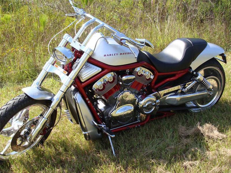 2002 Harley Davidson ~ Highly Customized ~ VRSC Vrod ~ Extreme PoWeR ~ 280 Rear