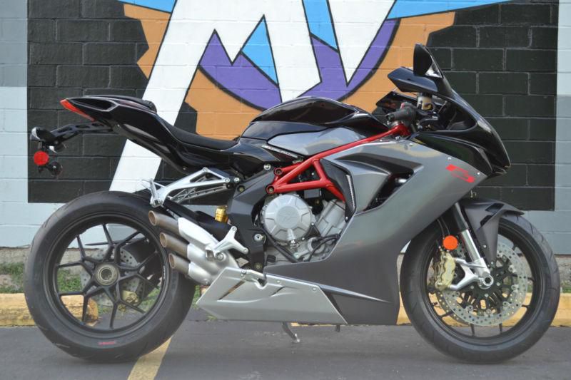 2013 MV Agusta F3 675 Black New ready to ship Worldwide! Call For other models!