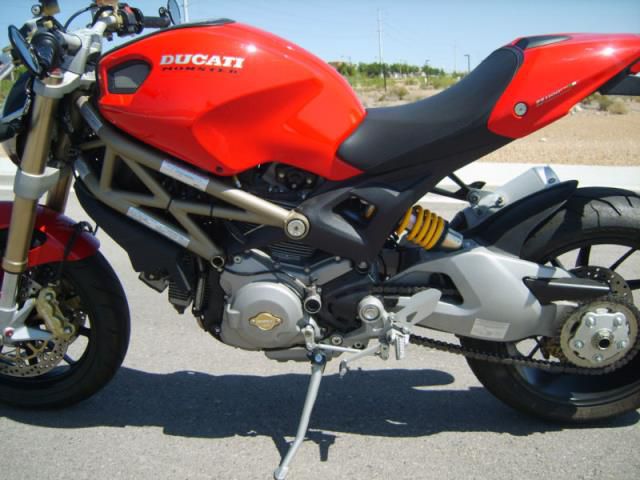 2013 - Ducati Monster 1100 EVO - 20th Anniversary