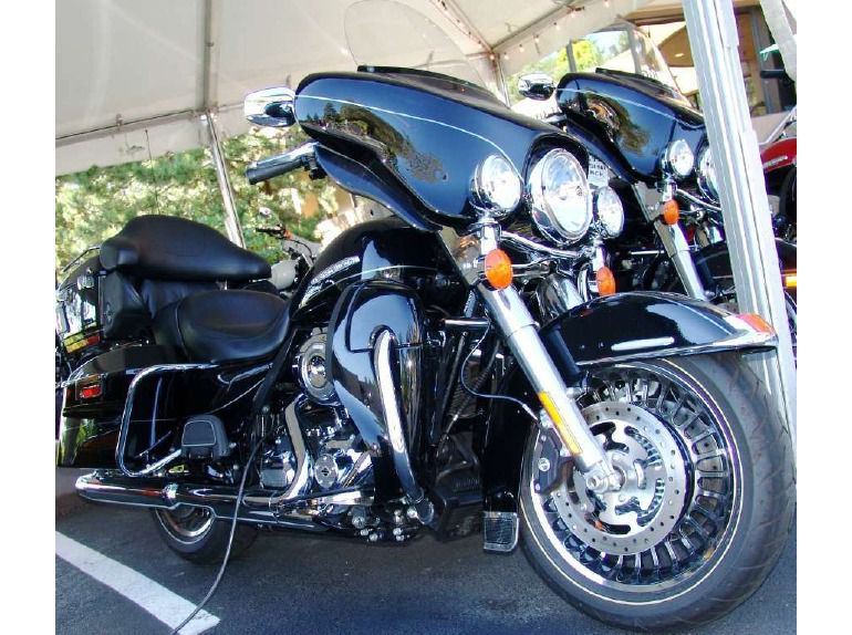 2012 Harley-Davidson FLHTK Electra Glide Ultra Limited 