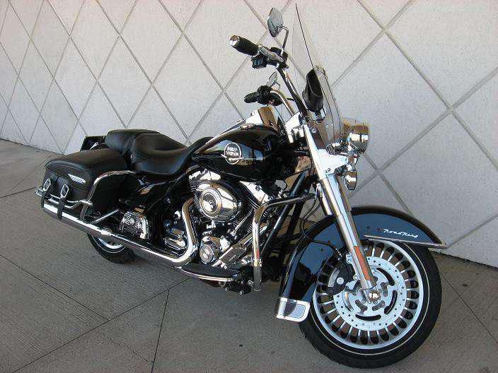 2009 Harley-Davidson Road King CLASSIC Touring 