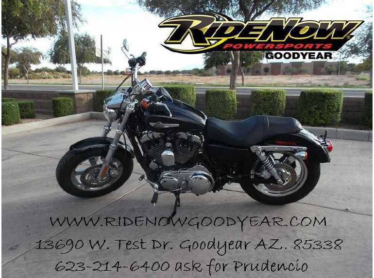 2011 Harley-Davidson Sportster 1200 Custom - XL1200C 