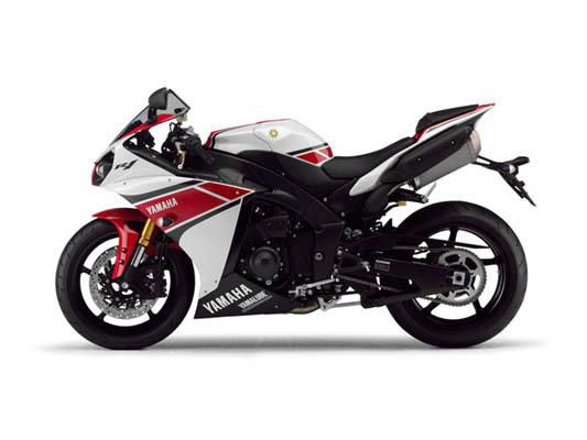 2012 yamaha yzf-r1 - pearl white and candy red  sportbike 