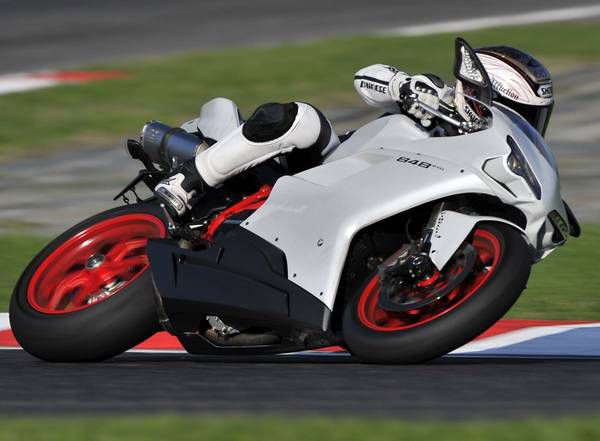 Sale !!! New 2013 Ducati 848-Evo Suber Bike ***