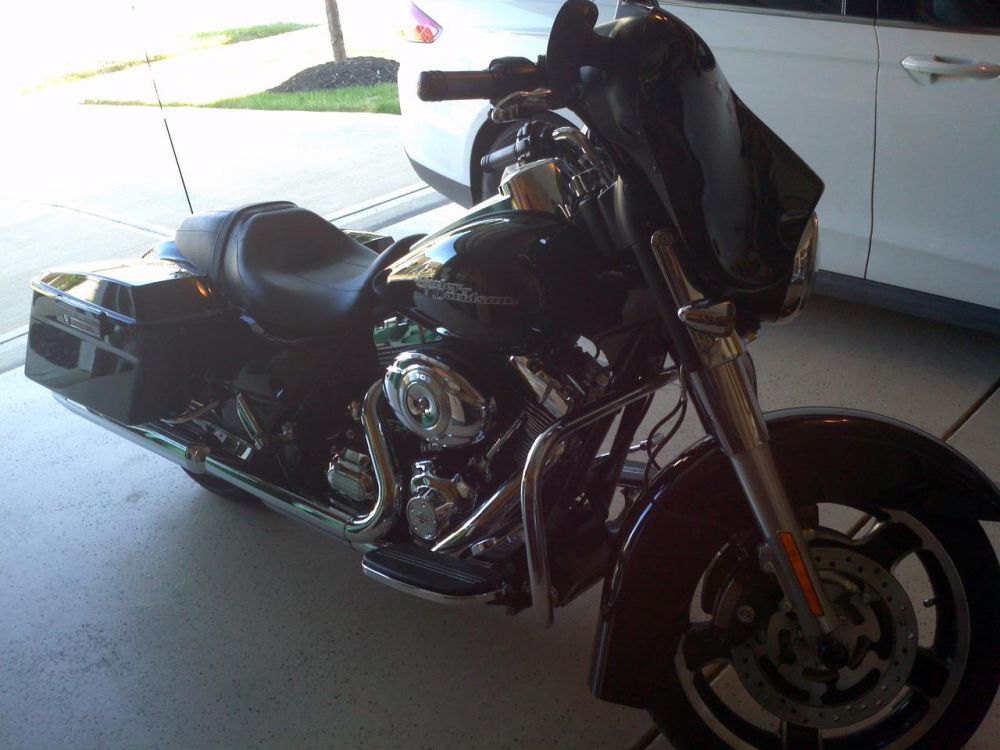 2012 Harley-Davidson Street Glide CVO Touring 