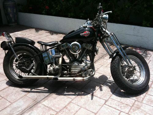 Harley-Davidson 74" FL Bobber