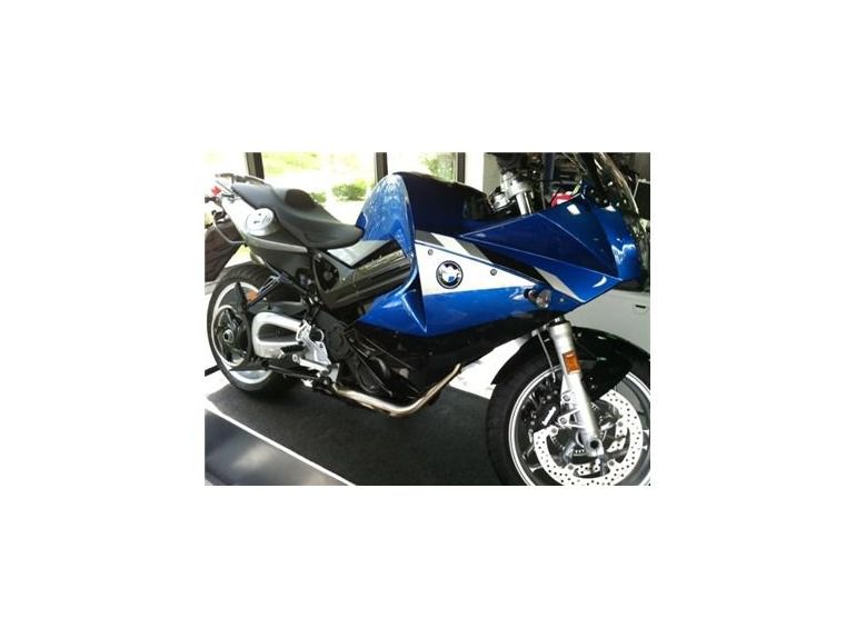 2012 BMW F800ST *NEW AND REDUCED* 