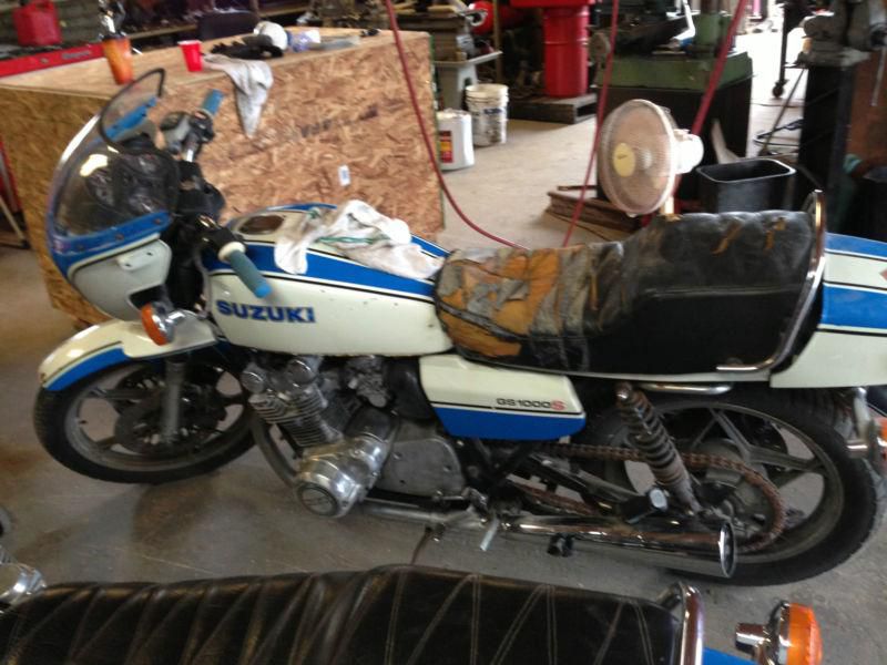 1980 Suzuki GS1000S GS1000ST Wes Cooley project
