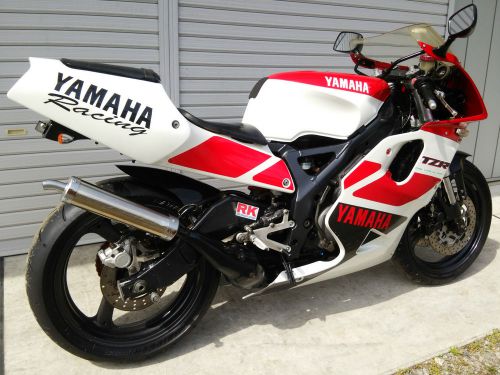 1991 Yamaha TZR250