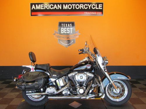 2001 Harley-Davidson Heritage Softail Classic - FLSTC Vance & Hines Exhaust
