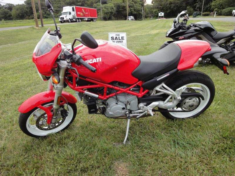 2006 Ducati monster S2R motorcycle