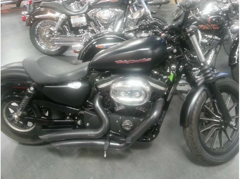 2011 Harley-Davidson Sportster Iron 883 