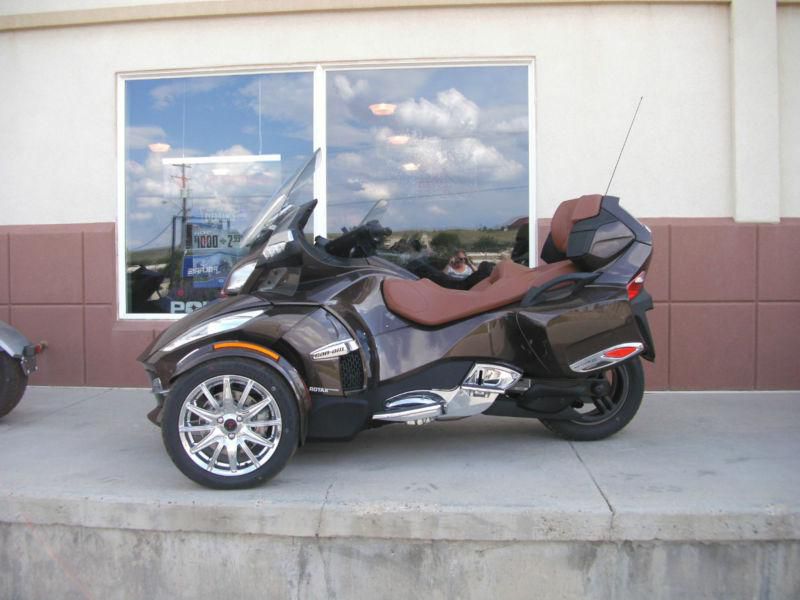 **MAKING WAY FOR 2014!!** 2013 Can-Am Spyder RT-S SE5 Ltd Roadster