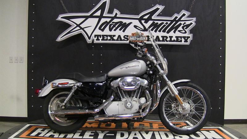 2006 Harley-Davidson XL883C - Sportster 883 Custom Standard 