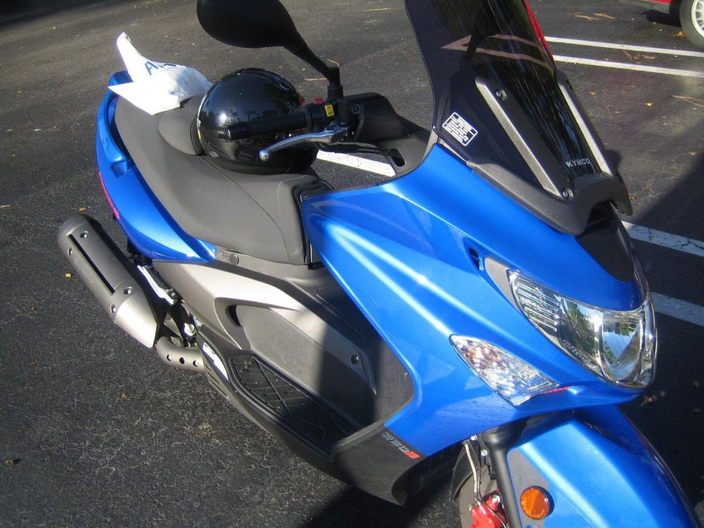 2009 Kymco Xciting 250RI Scooter 
