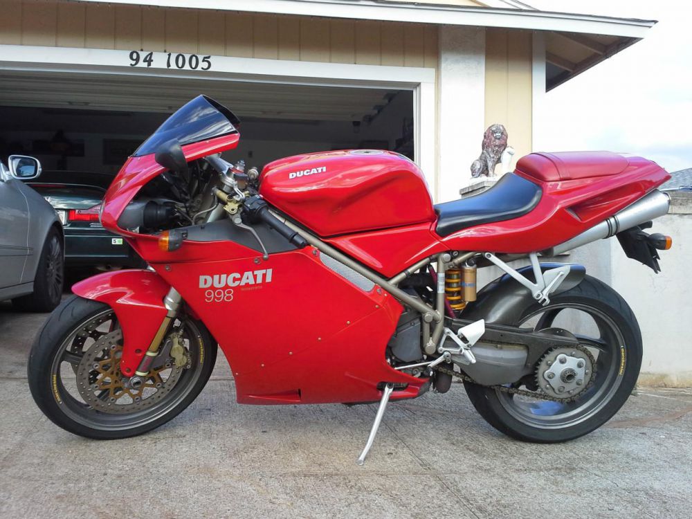 1995 Ducati Superbike 916 Sportbike 