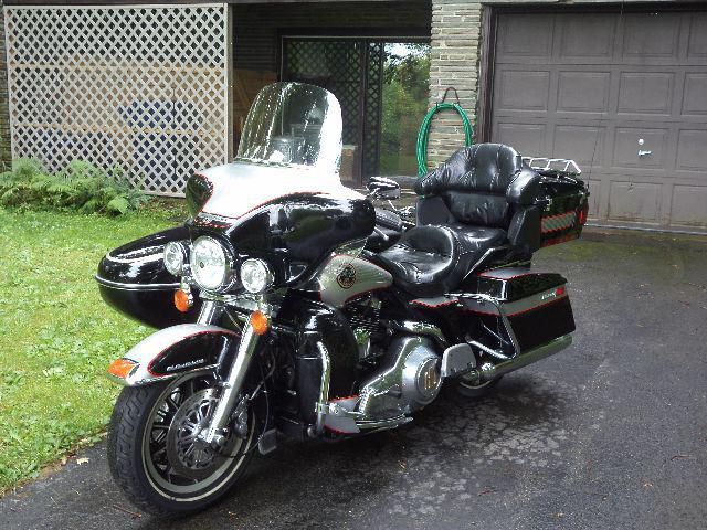 1989 ultra glide with 2003 h/d sidecar