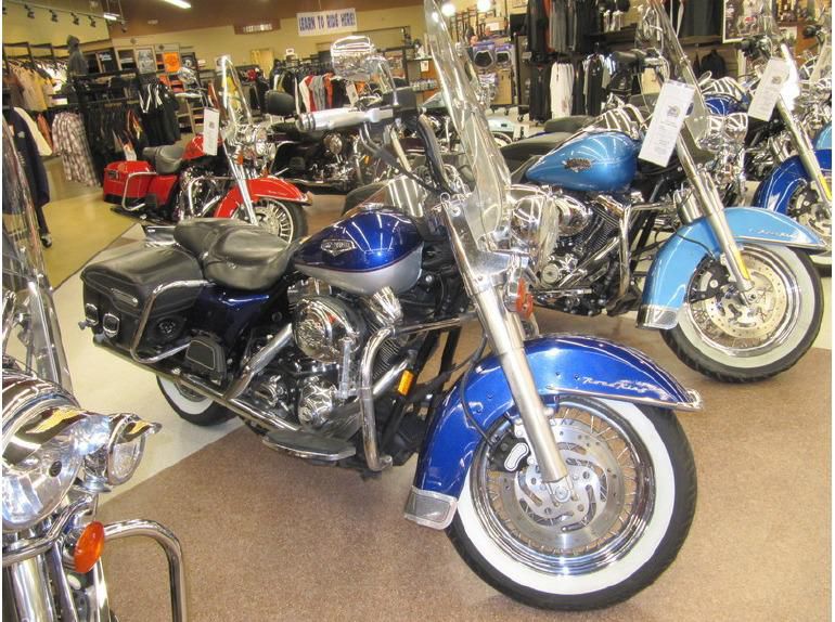 2006 Harley-Davidson FLHRCI - Road King Classic Touring 