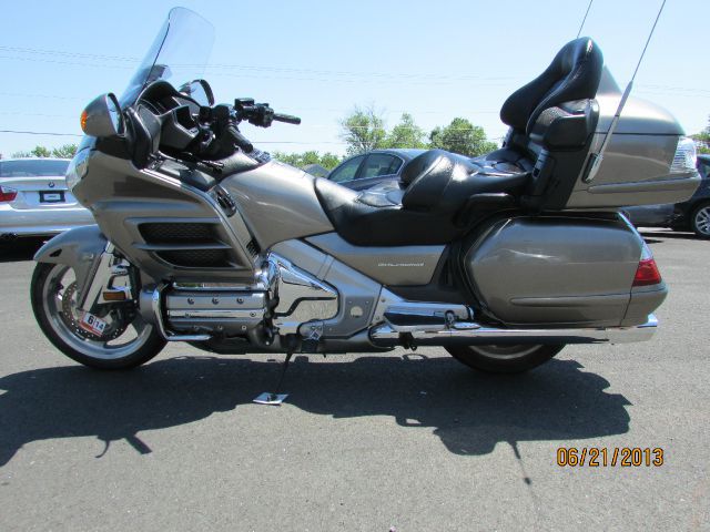 Used 2008 Honda GOLDWING for sale.