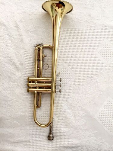 Vincent Bach BUNDY Selmer Trumpet with Mouthpiece and Case