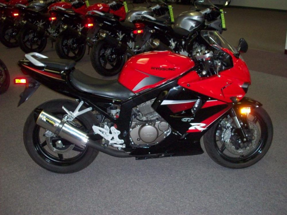 2009 hyosung gt250r  sportbike 