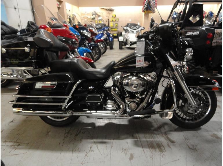 2011 Harley-Davidson ELECTRA GLIDE CLASSIC Touring 