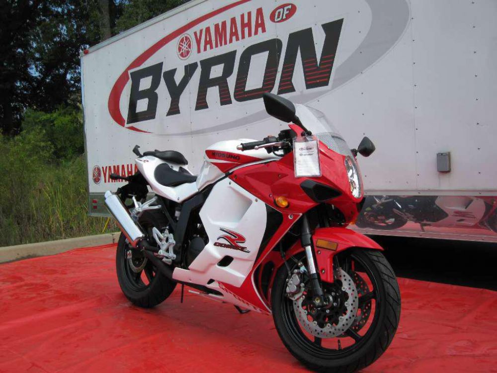 2012 hyosung gt250r  sportbike 