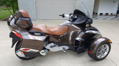 2012 Can-Am Spyder SE-5 RT Limited